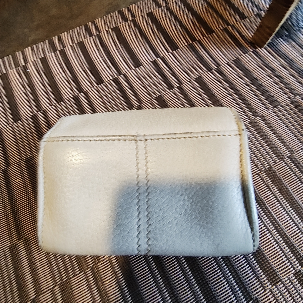 Coach Leather Cream Bucket Bag With Matching Wallet - Picture 8 of 10